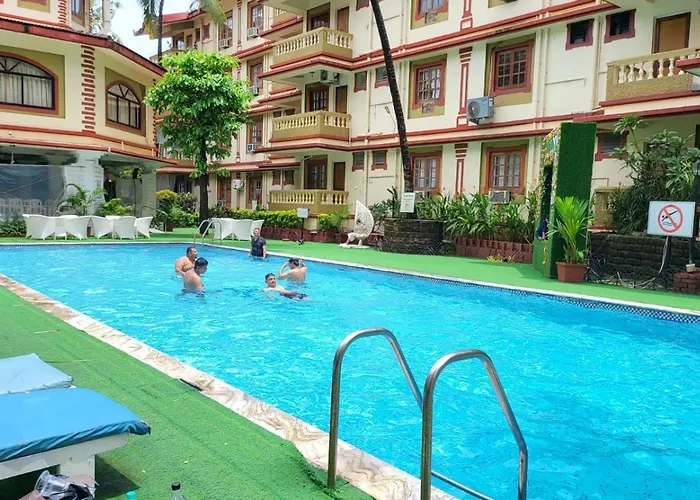 1Bhk Pool View Apartment - Candolim Resort